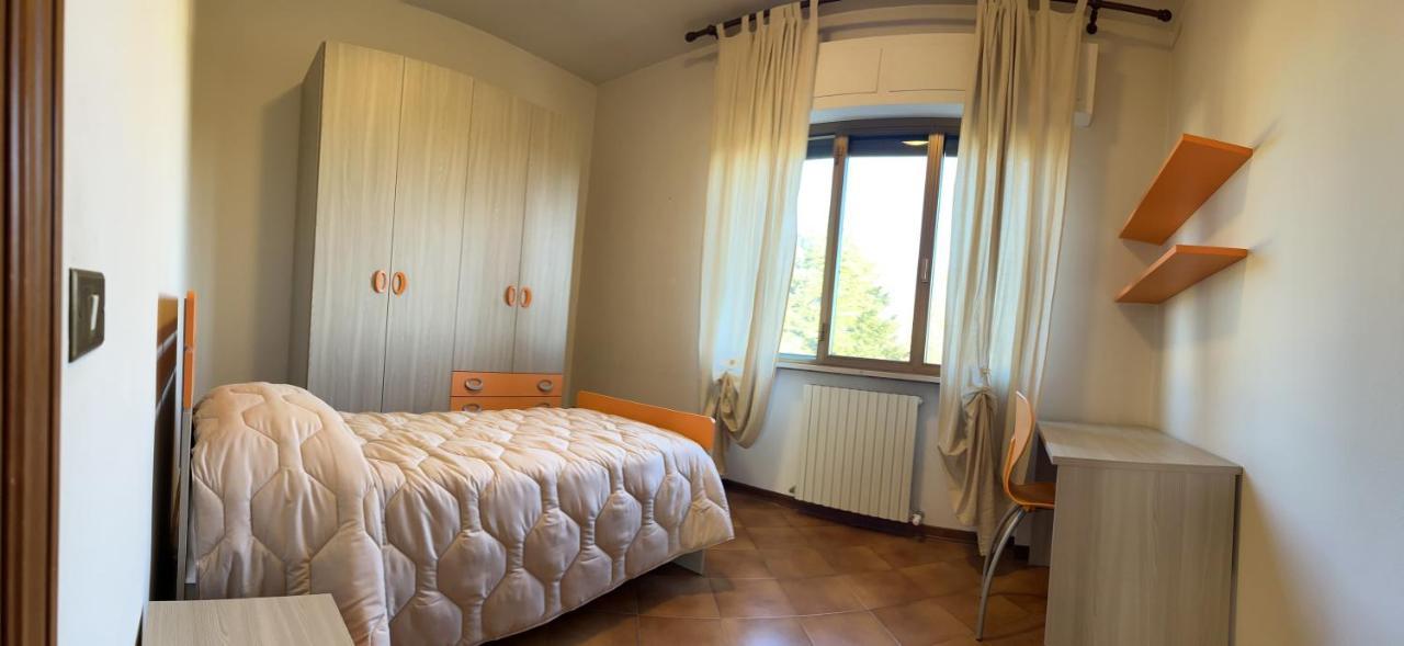 Ferienwohnung Albi'S House,Terrazza ,Wi-Fi, Parcheggio, Ac Lucca Exterior foto