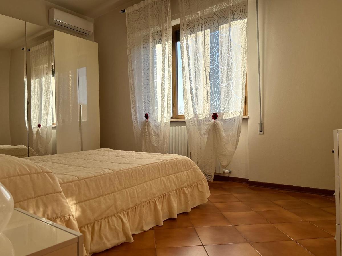 Ferienwohnung Albi'S House,Terrazza ,Wi-Fi, Parcheggio, Ac Lucca Exterior foto